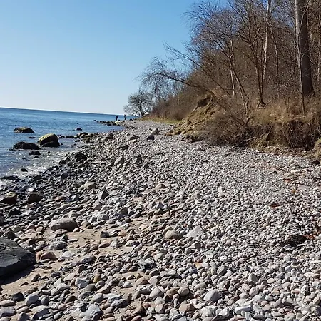 6 Person In Knebel-by Traum * Knebel