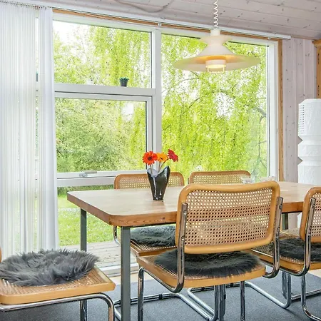 6 Person In Knebel-by Traum Feriehus